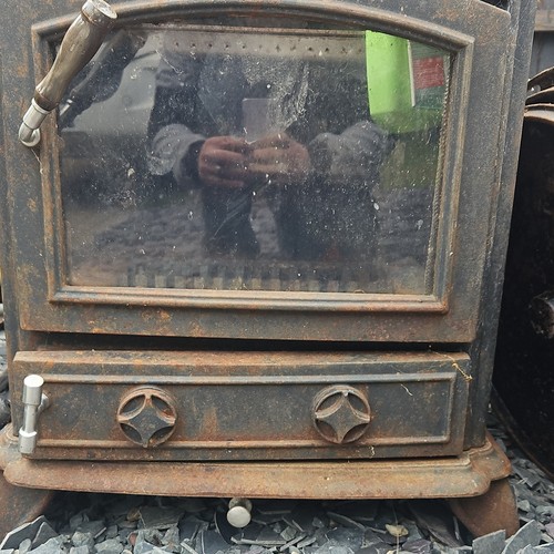 Black freestanding woodstove - black,