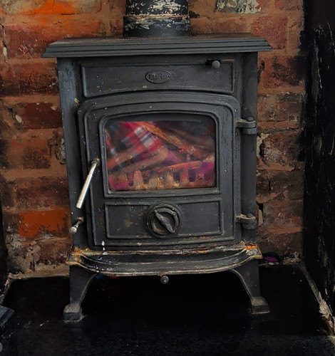 Freestanding black multifuel - freestanding,