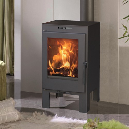 Wood burning stove with - stove, rear
